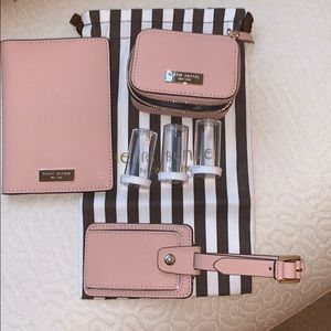 Henri Bendel Pill Box /Passport/Luggage Tag NWOT!